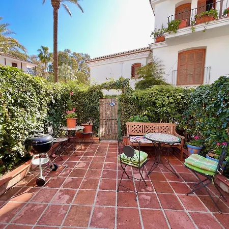 Beachside Townhouse * إِستيبونا